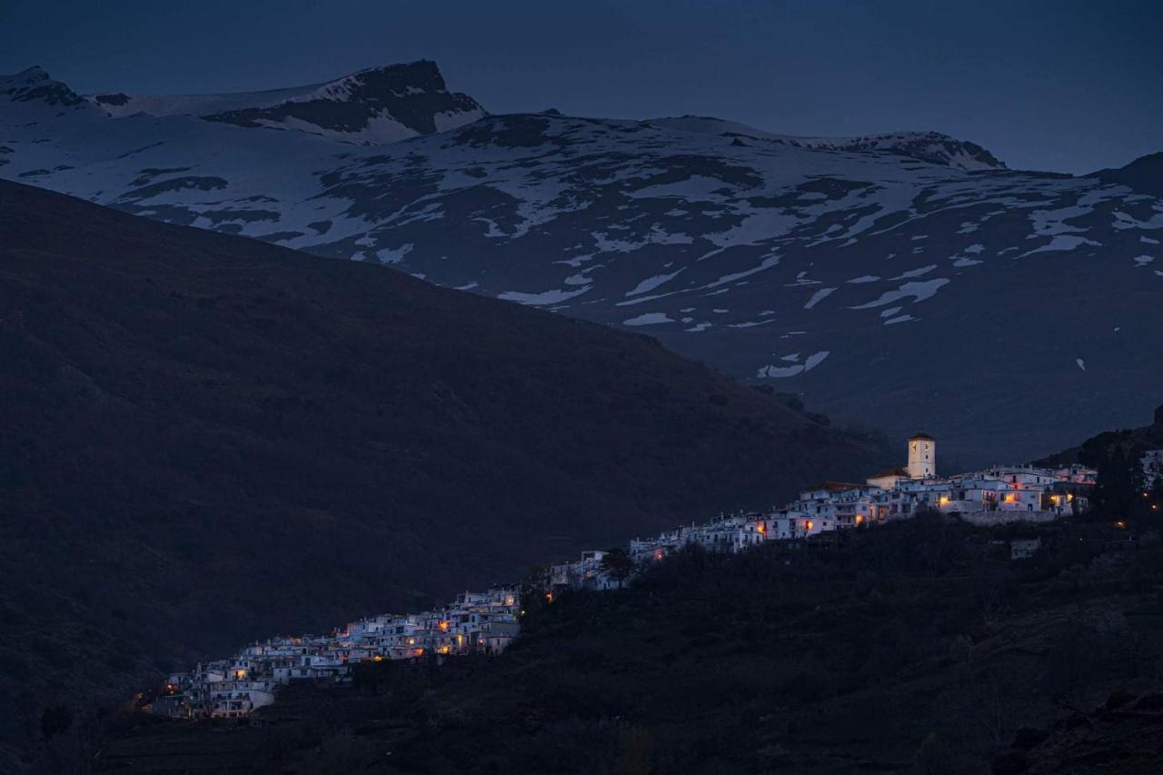 Hostal Ruta De Las Nieves กาปีเลย์รา ภายนอก รูปภาพ